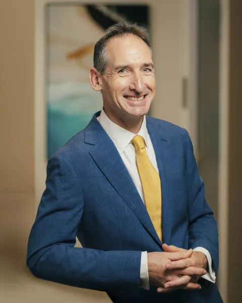 Dr Simon Wall